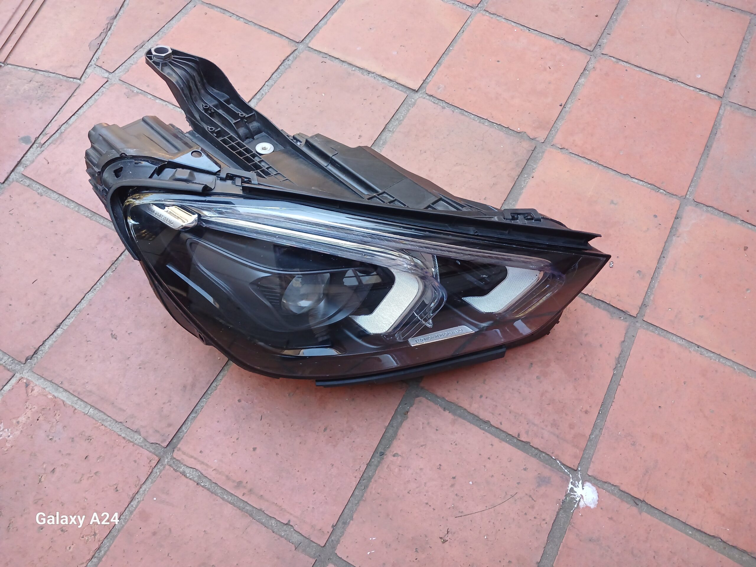 Mercedes-Benz GLE Headlight