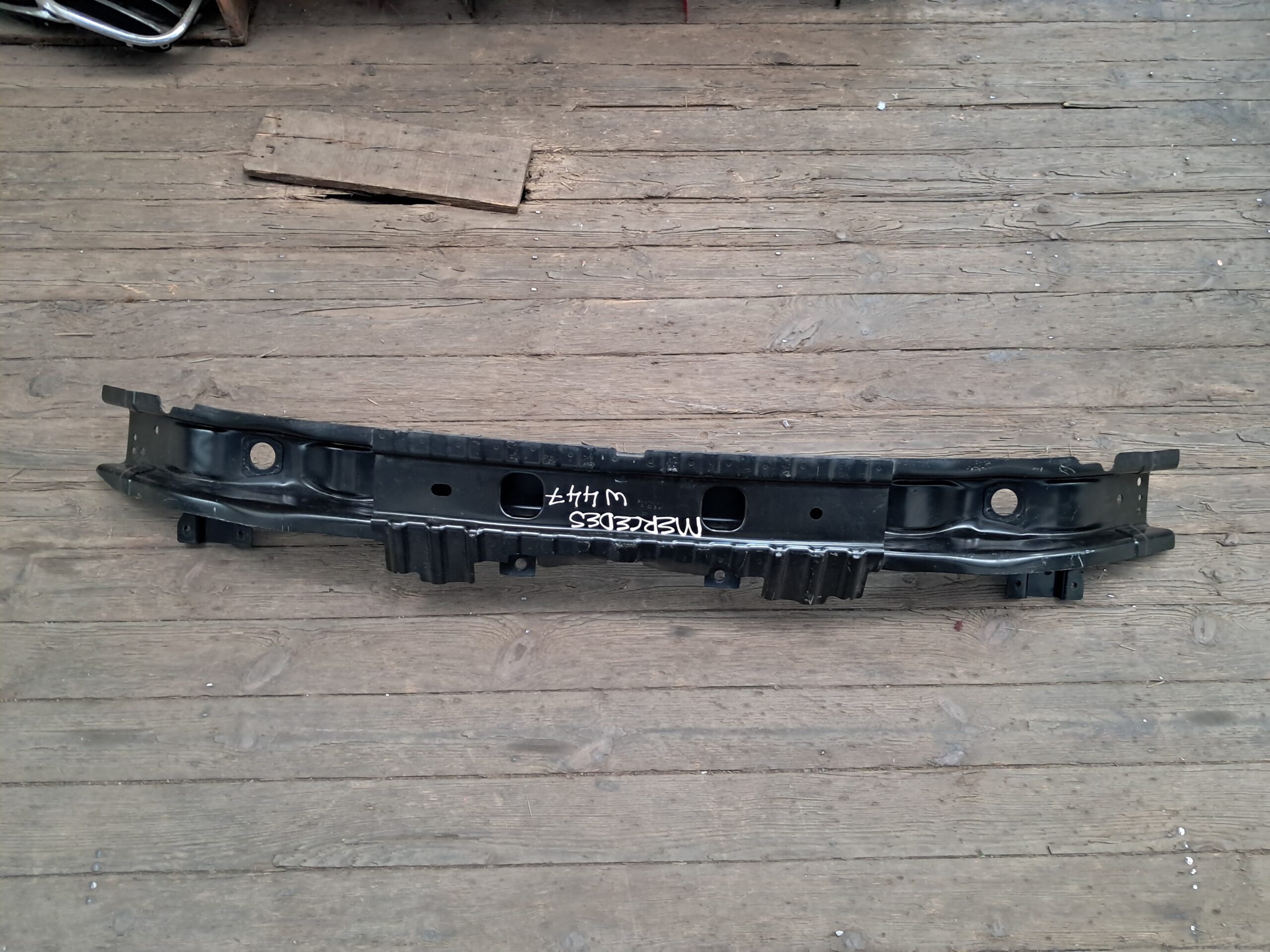 Mercedes-Benz V Class W447 Front Stiffener